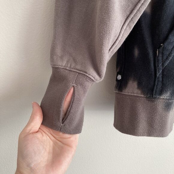 686 Womens Hoodie Sweatshirt Size XS Brown Black Outdoor Snowboard Comfort - Picture 7 of 13